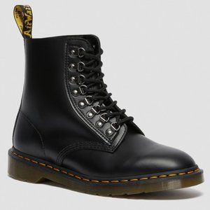 Dr Martens 1460 Pascal Verso Black Boots